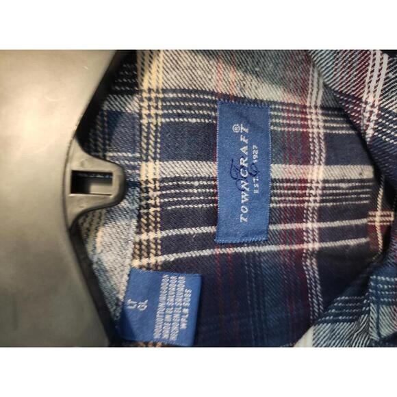 Towncraft Men's Plaid Flannel Shirt - Casual Comfort Size Large - Picture 3 of 4